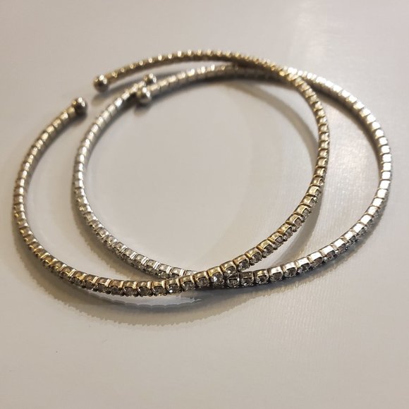 Gold and silver colored, shimmery bracelets - Picture 1 of 1
